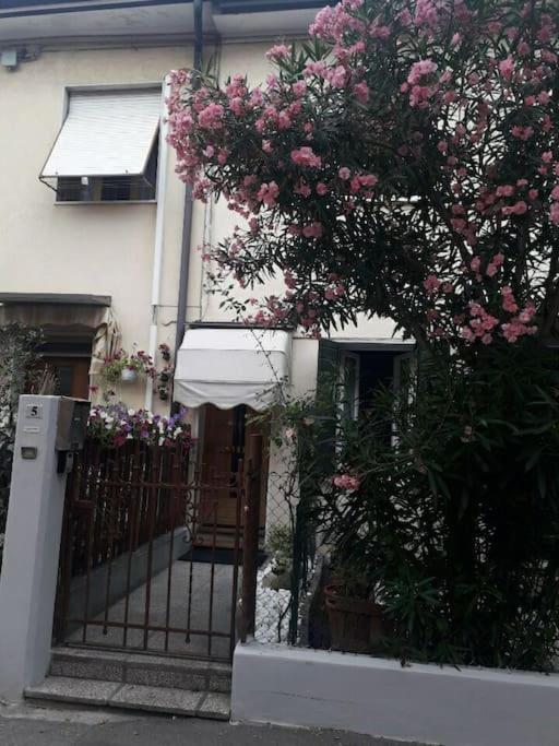 Lovely House Claudia-Perfetto Per Venezia Mestre Exterior foto